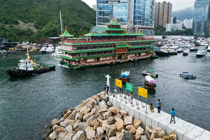 Jumbo Floating Restaurant's parent company says no insurance payout