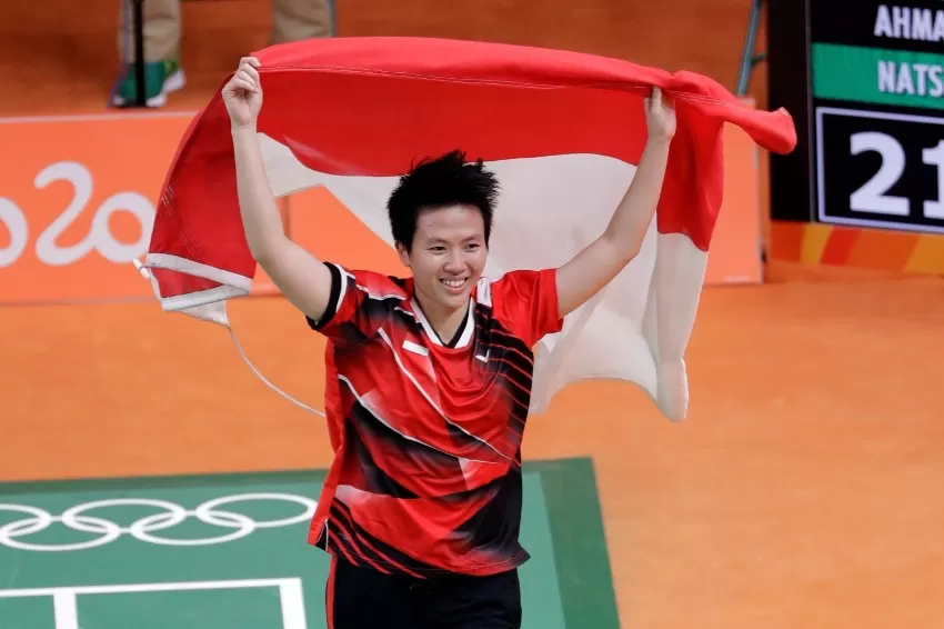 liliyana natsir, an indonesian shuttler, was admitted into the bwf hall of fame