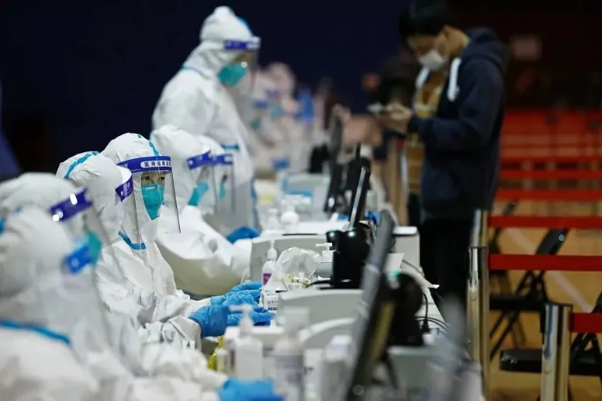 North Korea halts imports of COVID-19 containment equipment from China