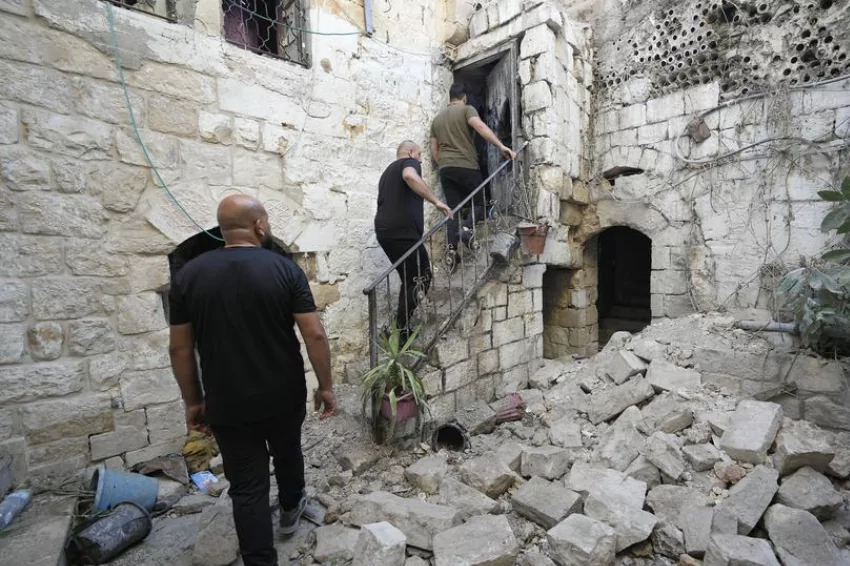 2 Palestinians killed in a West Bank fire fight by Israeli soldiers