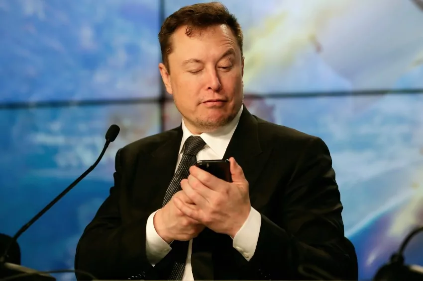 Elon Musk's Twitter purchase in jeopardy