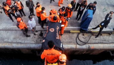 Indonesian ferry sinking rescues, 13 remain missing