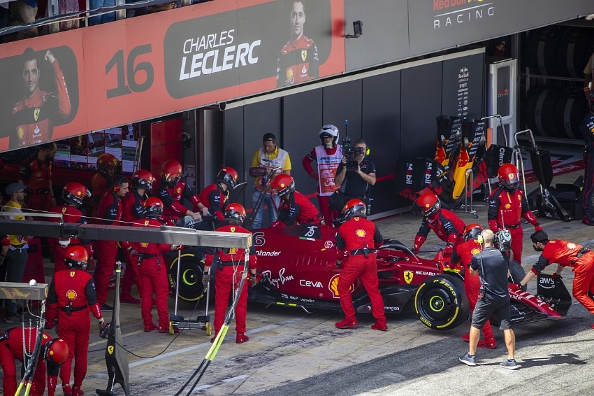 Leclerc: Ferrari must fix engine problems