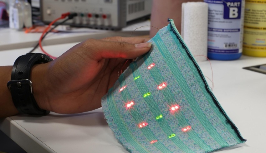 MIT Engineers boost fluorescent sensor signals to see inside living cells