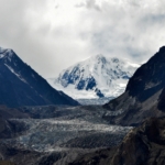 Melting glaciers endanger Pakistan's north