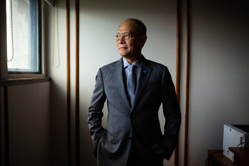 Philippines central bank governor may or may not boost rates in august