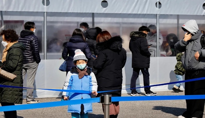 South Korea's PM warns of a COVID-19 outbreak as cases soar