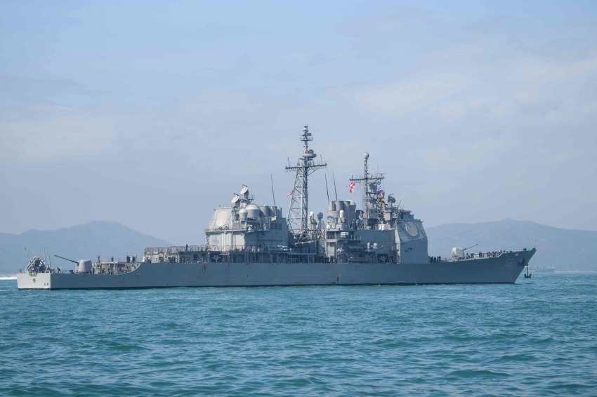 US Navy ship nears South China Sea islands again