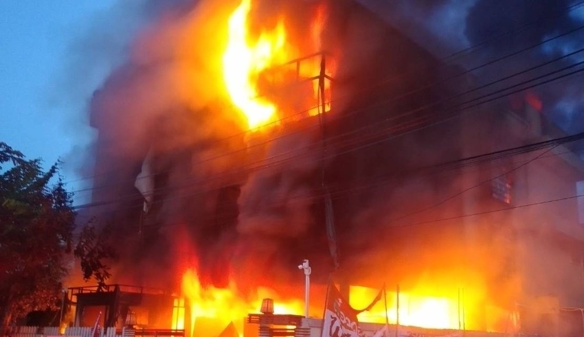 14 killed in Thai nightclub fire; PM wants probe