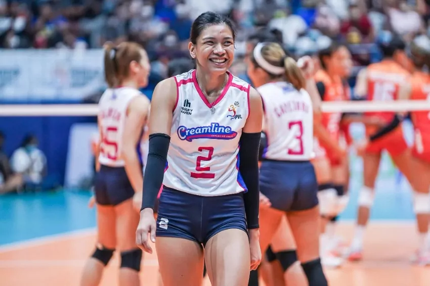 Alyssa Valdez leaves the Philippine volleyball squad due to her dengue fever