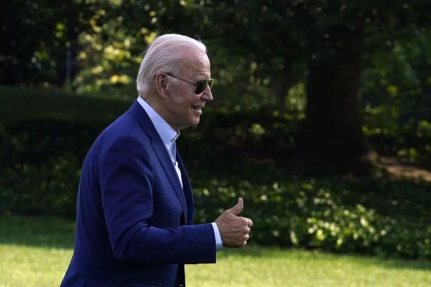 Critics worry about inflation as Biden forgives millions of student loans