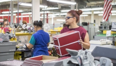 Korea Inc.'s labor shortage brings back older workers