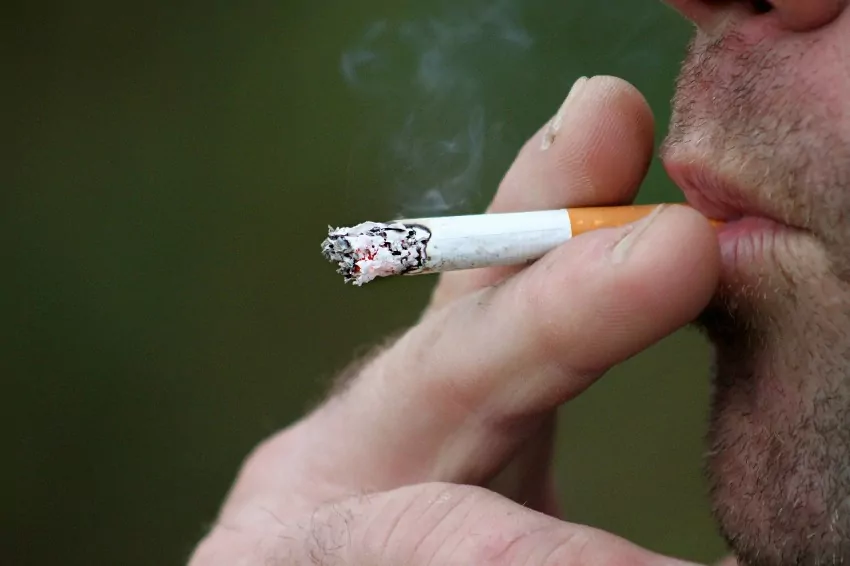 Malaysian smoking prohibition bill tries to lower cancer risk, but it divides opinion