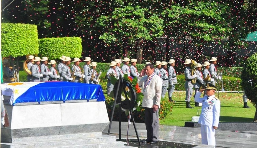 Marcos urges for post-pandemic "unity" on National Heroes Day