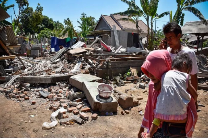 Why are earthquakes so frequent in Bali