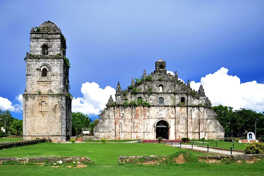 Top 10 Ilocos Norte Tourist Spots