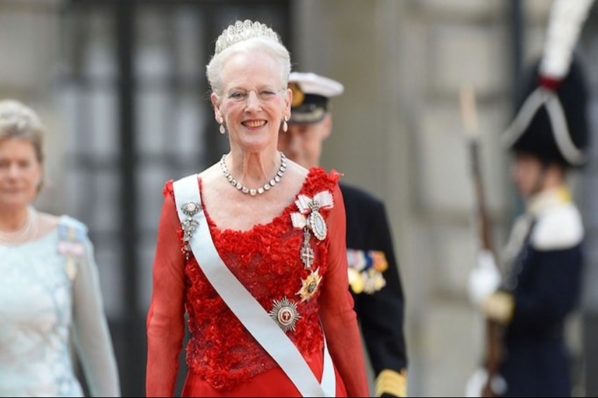 After Queen Elizabeth II's funeral, Denmark's Queen tests positive for COVID