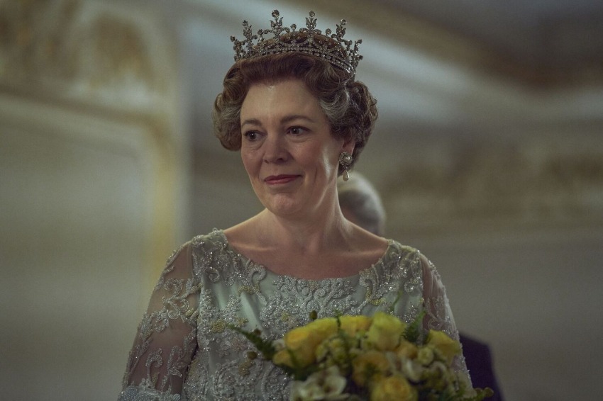 After Queen Elizabeth’s death, Netflix’s ‘The Crown’ temporarily pauses production