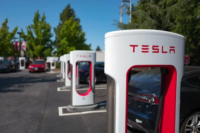 As EV competition heats up, Tesla ramps up recruitment in Thailand