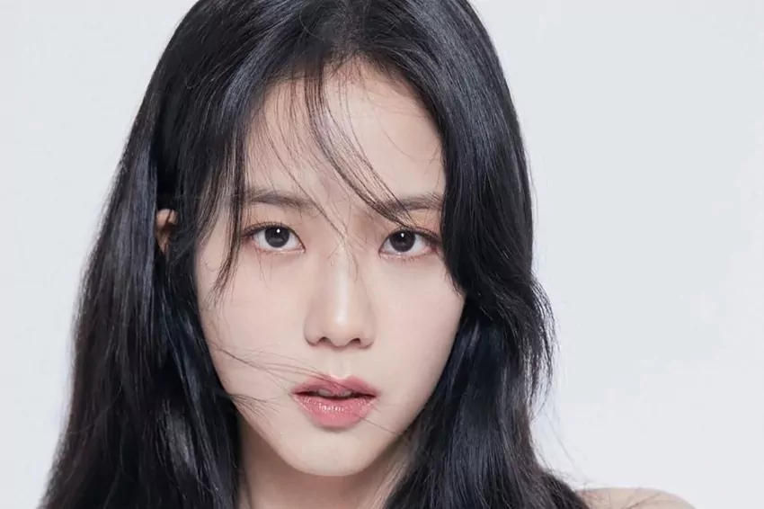 BLACKPINK’s Jisoo won the Outstanding Korean Actress award