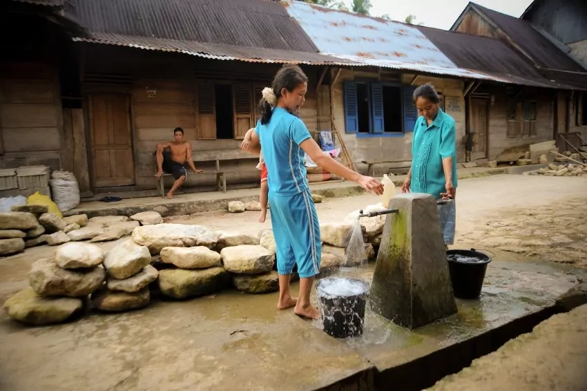 Indonesia is taking steps to address food waste and malnutrition among some children