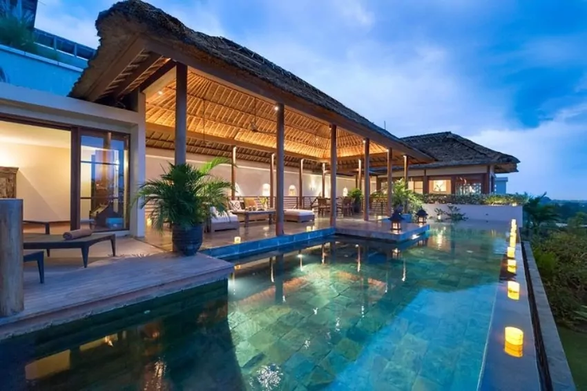 This house is built with lava stones from Mount Agung volcano