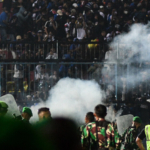 Indonesia football stadium crush, 125 dead