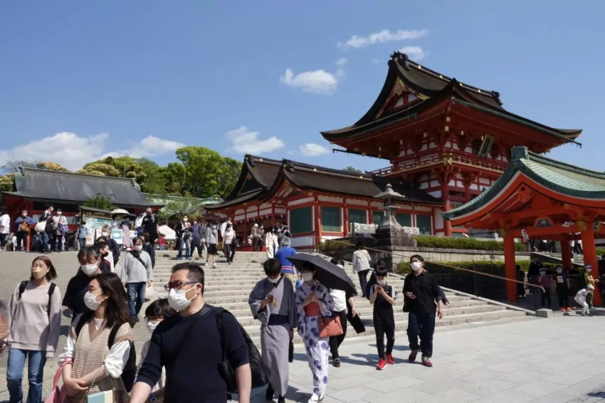 Japan reopens its borders with closed souvenir shops and hotel staff shortage