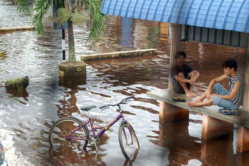 Malaysia's disaster services prepared for year-end floods, deputy minister says