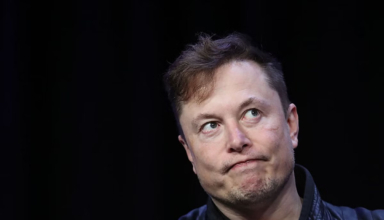 Musk deletes conspiracy theory tweet