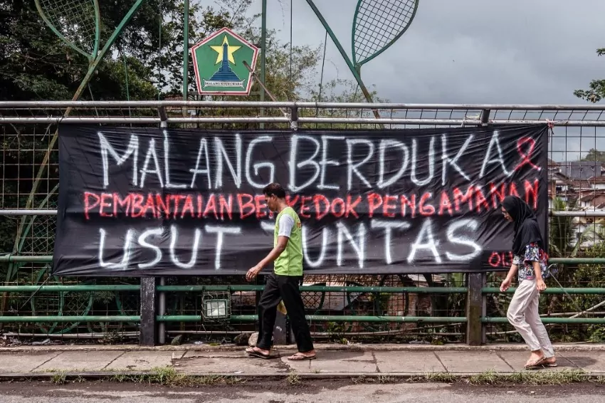 Six charged over Indonesia football stadium disaster