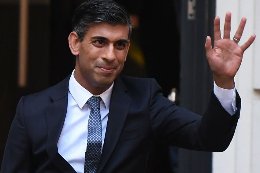 Sunak confronts difficult challenge as UK prime minister