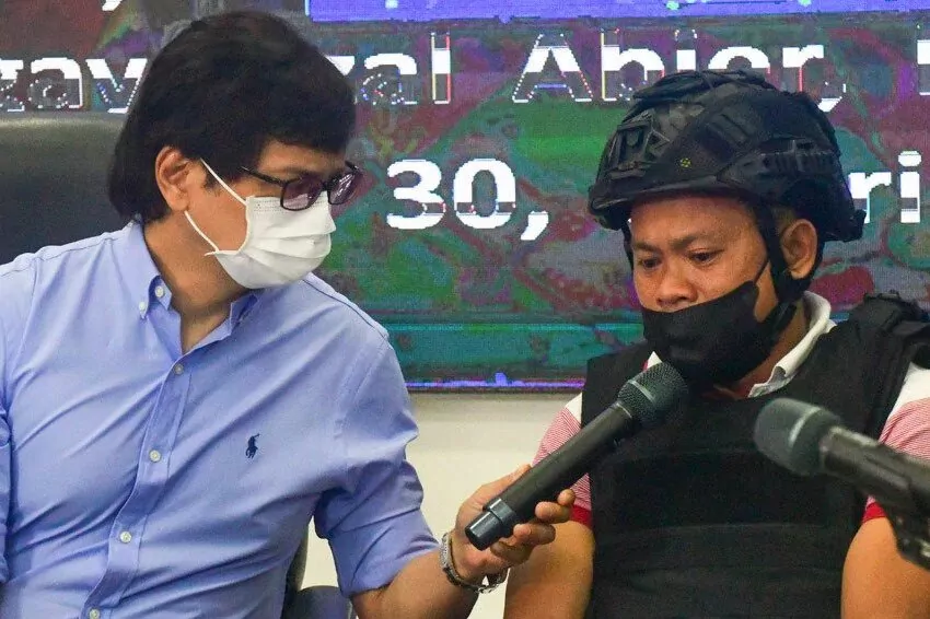 The alleged murderer of broadcaster Percy Lapid surrenders