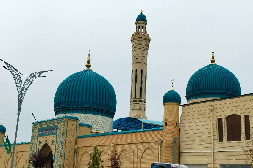 Bukhara Governor: UAE model for harmonious coexistence