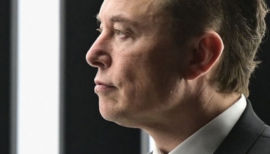 Elon Musk says he will replace Twitter's CEO