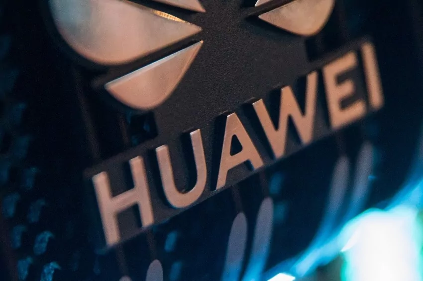 huawei is banned in the us because of security concerns