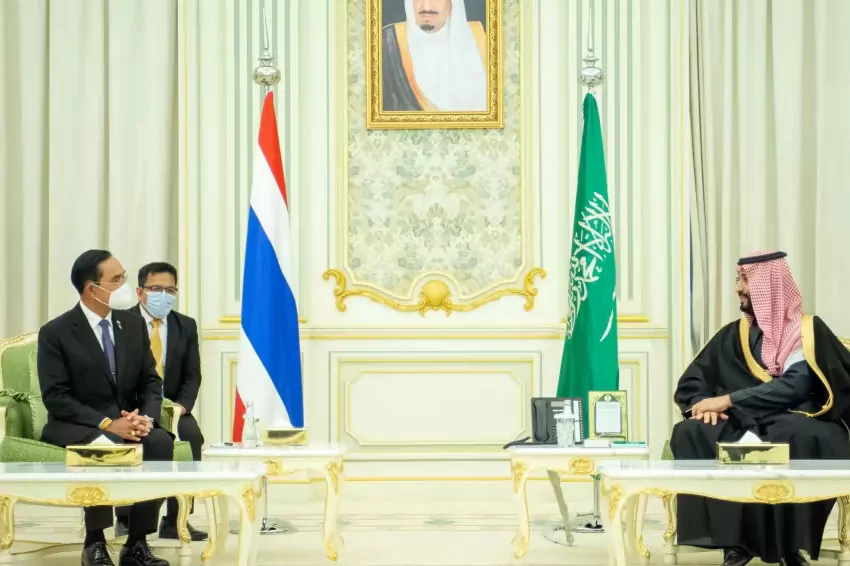 Saudi crown prince mends 30-year gap with Thailand