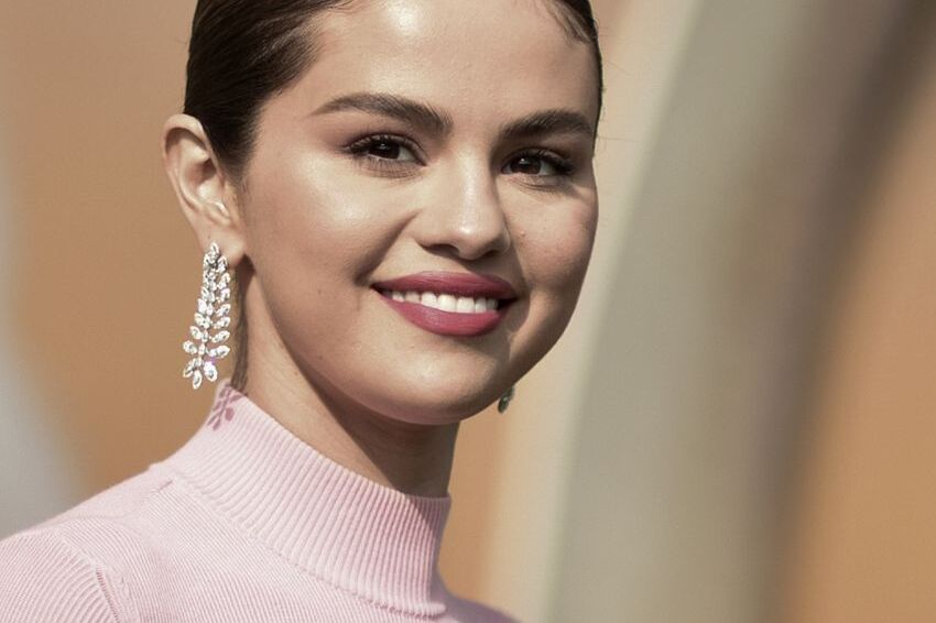 Selena Gomez discusses Bipolar Disorder and Childlessness
