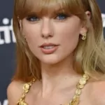 Taylor Swift announces 'Eras Tour'