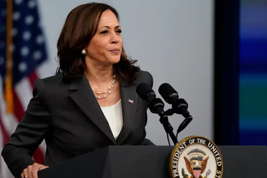 US Vice President Kamala Harris meets Xi at APEC
