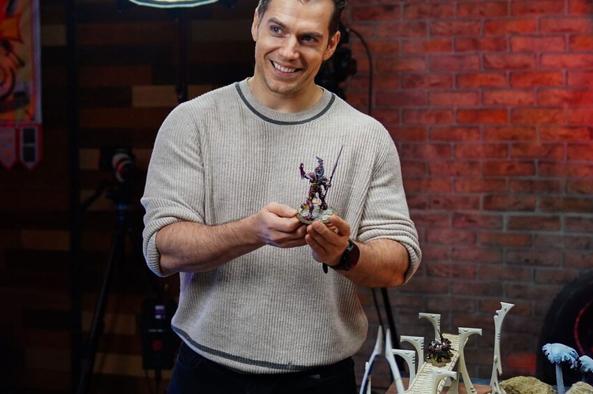 henry cavill to lead the warhammer 40,000 franchise with amazon