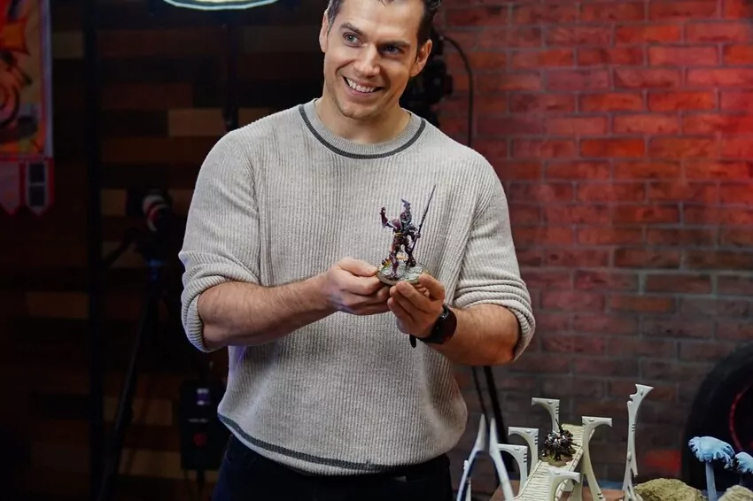 henry cavill to lead the warhammer 40,000 franchise with amazon