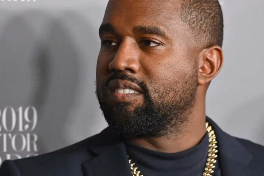 Kanye West cancels plan to buy Parler