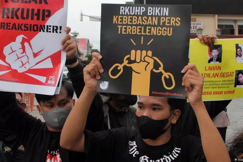 sex outside marriage ban tests indonesian democracy