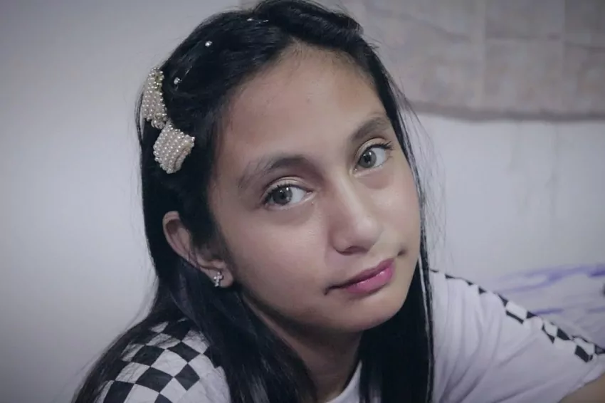 Who is princess Thea’s boyfriend?