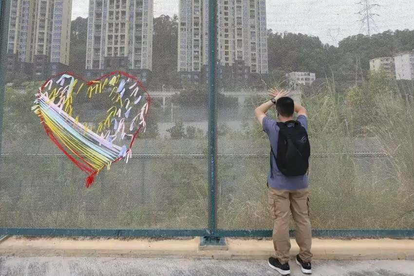 Hong Kong residents have mixed feelings about the reopening of the border