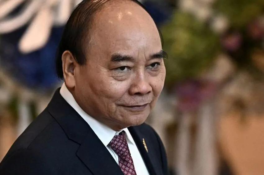 Vietnam's legislature accepts the president's resignation amid an anti-corruption campaign
