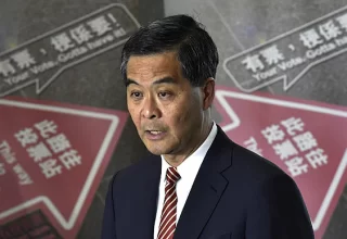 cy leung dismisses worries about talent going to singapore