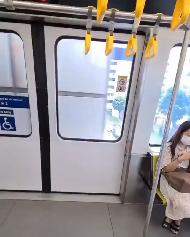 singapore trains automatically close the windows of housing complexes