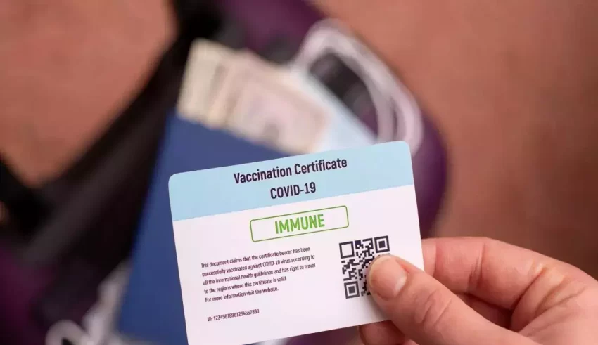 thailand travellers will need to show covid vaccination certificates